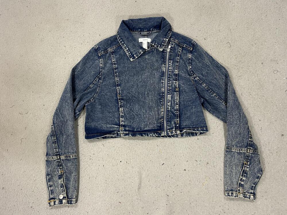 Y2K Forever 21 Jacket Womens XS Blue Acid Wash Cropped Denim Moto Asymmetrical
